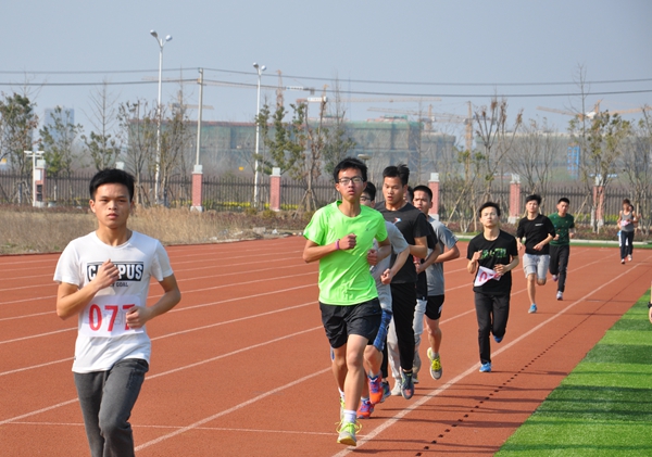 学院"青春喜迎十九大"学生趣味运动会圆满落幕